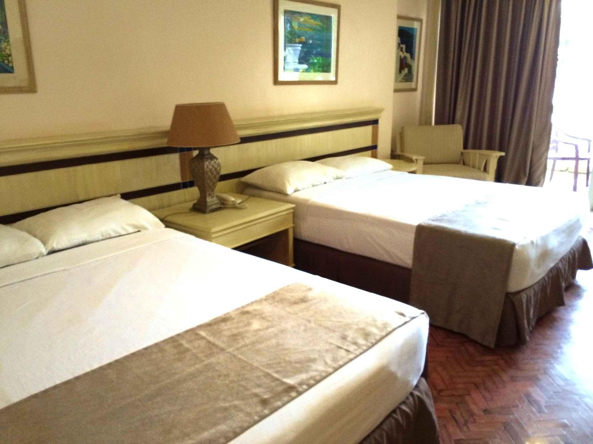 Club Morocco Resort And Country Club Субик Екстериор снимка
