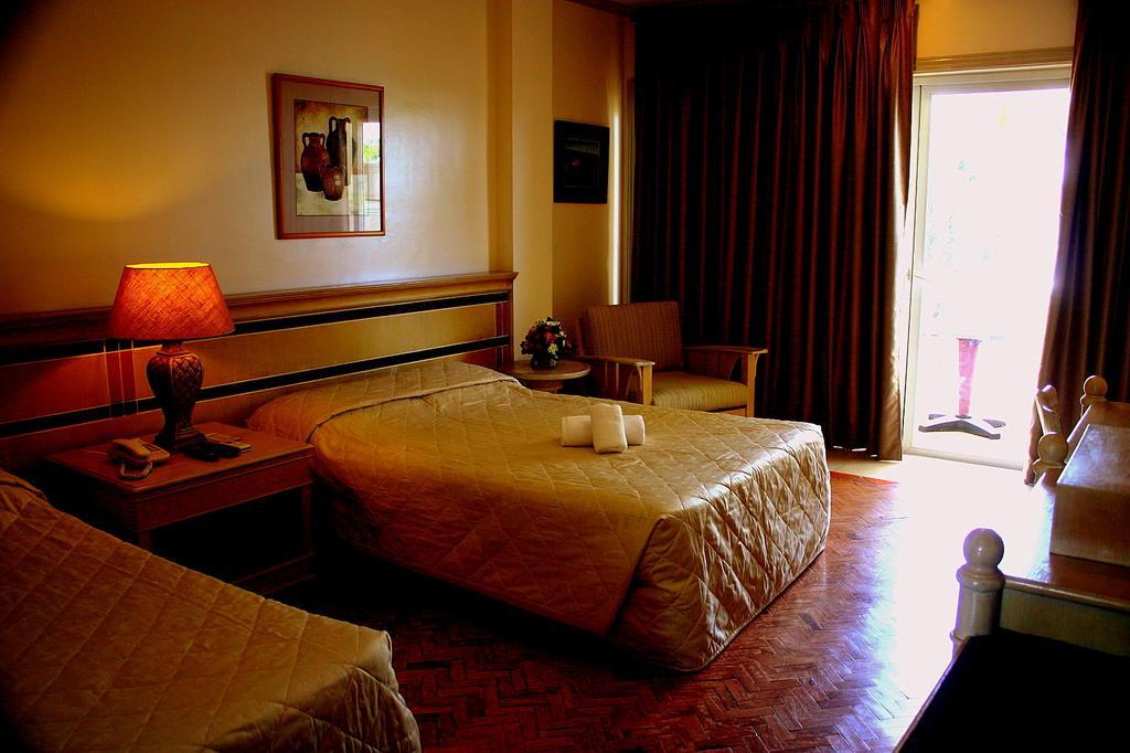 Club Morocco Resort And Country Club Субик Стая снимка