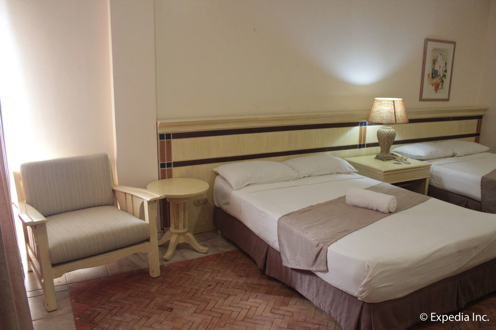 Club Morocco Resort And Country Club Субик Екстериор снимка