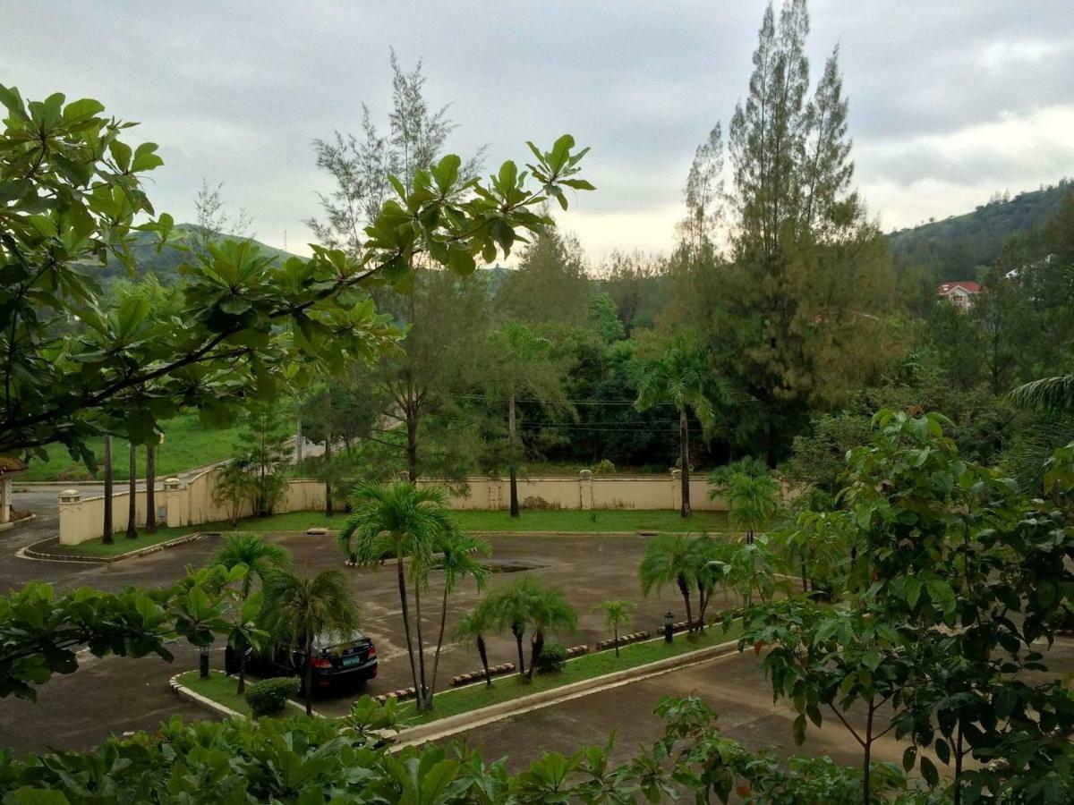 Club Morocco Resort And Country Club Субик Екстериор снимка